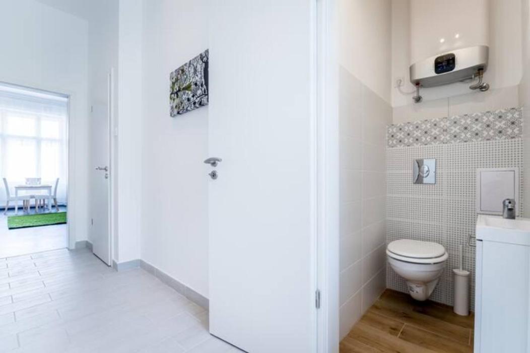 Hi-Bp Sunny Home Apartments In The Heart Of Budapest Luaran gambar