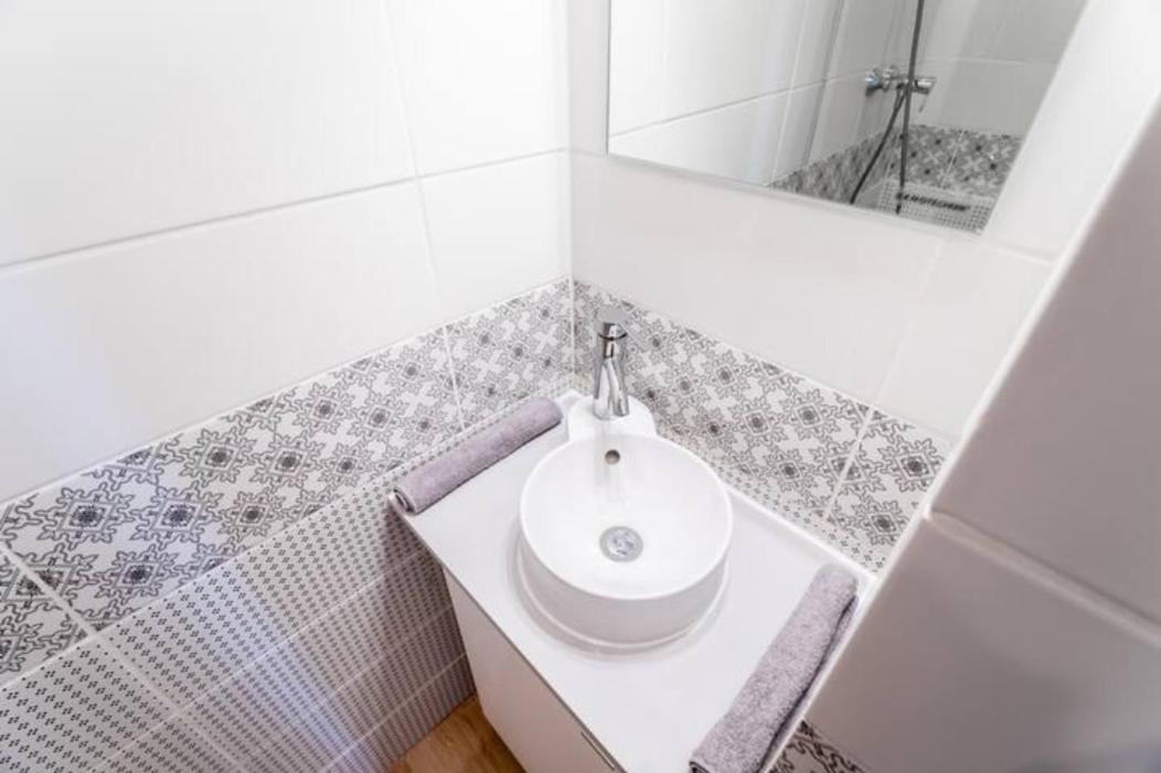 Hi-Bp Sunny Home Apartments In The Heart Of Budapest Luaran gambar