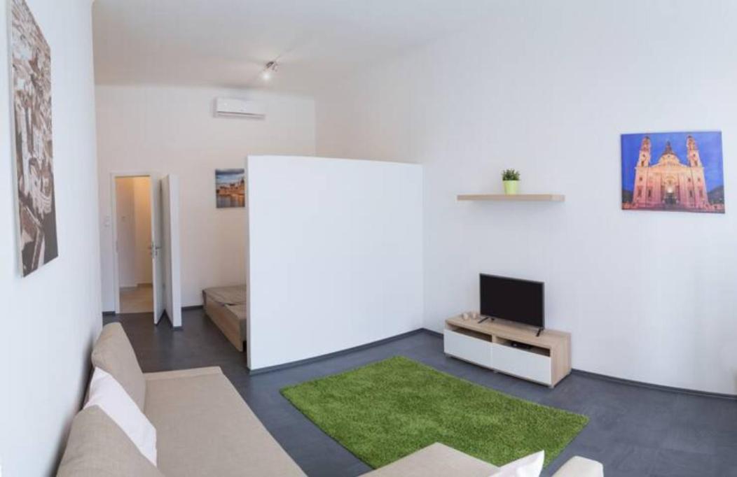 Hi-Bp Sunny Home Apartments In The Heart Of Budapest Luaran gambar