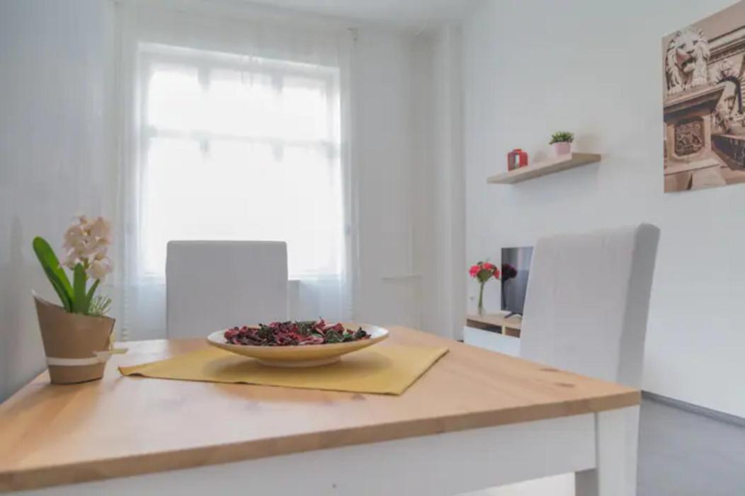 Hi-Bp Sunny Home Apartments In The Heart Of Budapest Luaran gambar